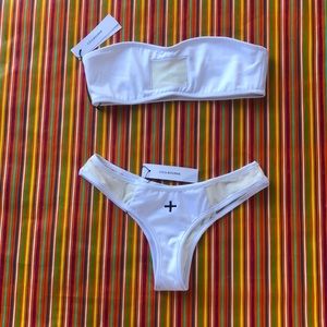 Selling a small Coulbourne top & bottom NWT